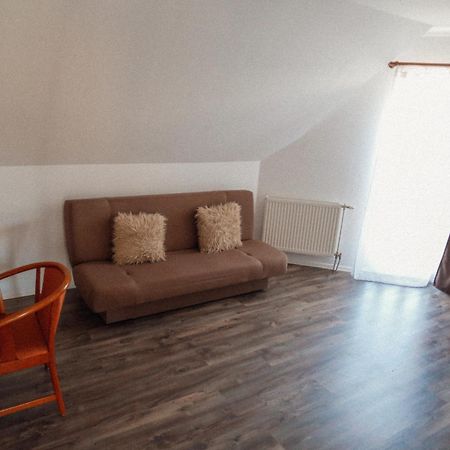 Demjén Megnyugtat-Lak Apartmanhaz المظهر الخارجي الصورة